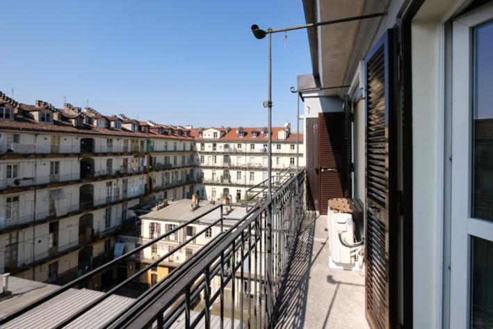 Ferienwohnung Vittorio Attic Turin Exterior foto